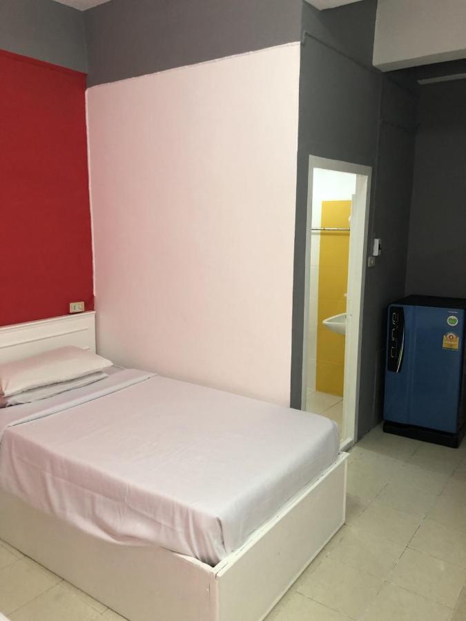 Paradise House Bangkok Luaran gambar